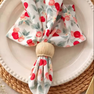 Anillos para Servilletas de Rafia Hechos a Mano, Decoración Costera de Playa - Product Image 1