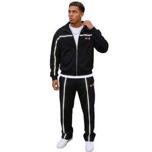 Ensembles de survêtements en molleton épais à rayures réfléchissantes, avec sweat à capuche et pantalon de jogging à manches raglan et fermeture éclair intégrale, style streetwear urbain, vente en gros - Product Image 1