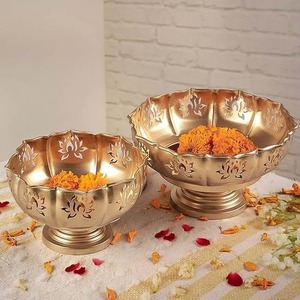Juego de 3 Cuencos Urli de Loto para Velas, Cuencos para Pooja Diya Urili, Decoración para el Hogar, Bodas y Diwali - Product Image 3