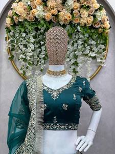Ensemble Lehenga Choli brodé vert avec dupatta en organza à imprimé floral, tenue ethnique pour mariage et fête pour femmes - Product Image 3