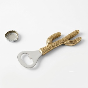 Abridor de Botellas de Cerveza de Metal con Forma de Cactus Dorado, Recuerdos Creativos de Latón para Bodas, para Invitados, Uso en Fiestas Temáticas Mexicanas - Product Image 3
