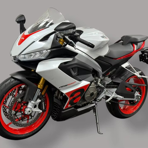 Motocicleta de fábrica 2024 Aprilia RS 660 - Product Image 1