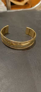 Bracelet réglable en laiton Urban Glam Bracelet de manchette pour femme fabriqué à la main pour un look moderne et chic - Product Image 6