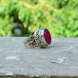 แหวนทับทิมแคชเมียร์วินเทจ เงินแท้ 925 สไตล์โบราณ แหวนพลอยทับทิม ดีไซน์หรูหรา เครื่องประดับเงินแท้ขายส่ง - Product Image 5