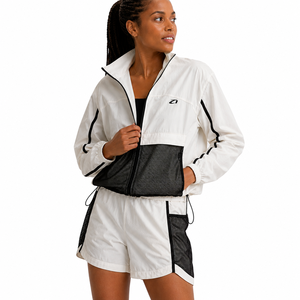 Chaqueta deportiva blanca de 2 piezas personalizada con panel de malla y cremallera, corte regular, unisex, para verano, ligera, con pantalones cortos. - Product Image 1