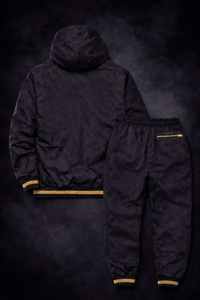 Nuevo Conjunto Deportivo de Terciopelo Personalizado 2026 para Hombre, Conjunto de 2 Piezas, Chándal de Terciopelo para Hombre - Product Image 3