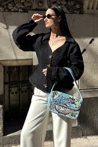 Bolso de Hombro Mini Geométrico Floral con Cuentas de Calidad Premium, Bolso de Mano Artesanal con Cuentas, Bolsos de Moda Boutique para Mujer en India - Product Image 4