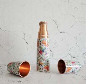 Botella de Agua de Cobre Wild Garden con Ilustración de Naturaleza, Botella Reutilizable, Juego de Vasos para Viaje, Oficina y Cocina - Product Image 4