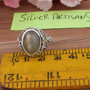 Bague de déclaration en argent sterling 925 avec labradorite bleue naturelle en forme de feu, sertie en bélière, pierre précieuse chatoyante, pour femmes, bijoux de fête - Product Image 3