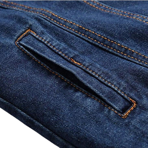 Jeans en denim de coton biologique pour hommes, OEM/ODM, couleur unie, délavage clair, très écologiques, élégants, confortables, pour le style urbain et les activités de plein air. - Product Image 5