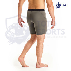 เสื้อผ้าออกกำลังกายผู้ชายรุ่นใหม่ล่าสุด ดีไซน์ทันสมัย ระบายอากาศได้ดี น้ำหนักเบา แห้งเร็ว คุณภาพเยี่ยม ขายดี - Product Image 4