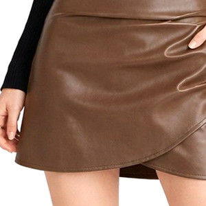 Jupes mini en PU marron tendance, plissées, style enveloppant, taille haute, qualité classique, pour femmes, streetwear, prix de gros - Product Image 6