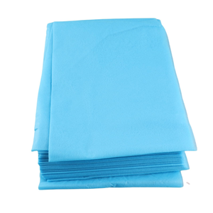 Tela no tejida azul desechable 100% PP, teñida lisa, impermeable, resistente al aceite, de alta densidad - Product Image 1