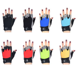 Gants de musculation personnalisés à demi-doigts Band of Brother avec matériau sur mesure pour l'entraînement et la musculation - Product Image 4