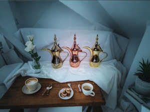 Ensembles de café arabe personnalisés Dallah cafetière et théière en métal en laiton avec long bec fournisseur d'ustensiles en Inde - Product Image 4