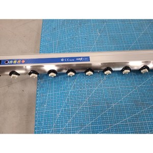 SUNJE HI-TEK SIB3-1800RD Barre ionisante antistatique d'occasion – Pièces d'équipement semi-conducteur d'époque - Product Image 2
