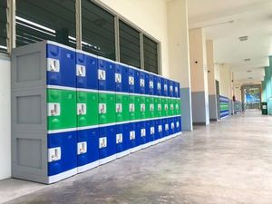 ตู้ล็อกเกอร์พลาสติกแบบหลายช่อง ABS SP3 สำหรับห้องสมุดโรงเรียน หอพักเด็ก พร้อมมือจับและประกอบง่าย - Product Image 2