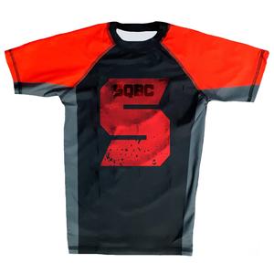 Camisetas de natación y rash guard unisex de manga corta, holgadas, recicladas, de color naranja personalizado para hombre. - Product Image 5