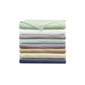 Carved <b>Plush</b> Full/Queen Bed <b>Blanket</b> Comfortable and Stylish Home Decor Accessory - Product Image 3