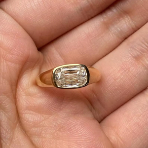 Anillo de Compromiso con Diamante Cultivado en Laboratorio de 2.01 CT, Corte Cojín de Lujo, para Mujer, Oro Sólido de 14K, Regalo Sorpresa de Boda para Enamorados - Product Image 1