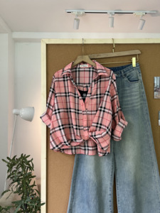 L828 Women's Character Chiffon <b>Long</b> Sleeve Crop-Look Shirt Lightweight Breathable Casual Blouse Freesize Spring Summer <b>Top</b> - Product Image 5