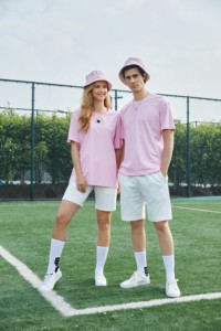 Ensemble de survêtement pour homme : T-shirt coupe ample en coton vieilli avec strass et short, style délavé, personnalisable, vente en gros - Product Image 4