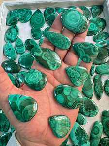 Lot de pierres précieuses en malachite, lot de cabochons en malachite en gros, malachite 100% naturelle de qualité supérieure - Product Image 5