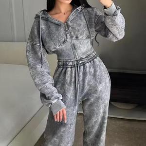 ชุดเซ็ตเสื้อครอปสั้นสำหรับผู้หญิงแบบสั่งทำ |   ชุดออกกำลังกายโยคะ ผ้าโพลีเอสเตอร์ฟลีซ ผู้ผลิต OEM จำนวนมาก - Product Image 1