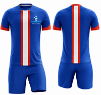 Dernier design, nouveau style, uniforme de football de qualité supérieure, couleur unie, manches courtes, respirant, séchage rapide, léger, en vente