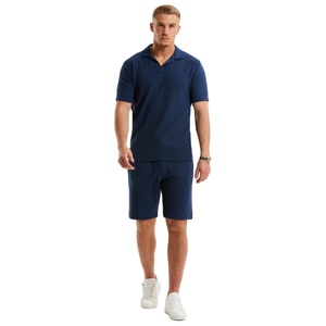 Polo de Hombre de Manga Corta con Cuello Abierto Tipo Johnny, Tejido Texturizado con Diseño Waffle, Sin Botones y Cuello en V - Product Image 3