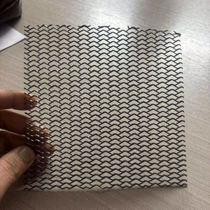 Rouleau de treillis métallique perforé en acier galvanisé à mailles losangées pour clôtures de sécurité industrielles fiables et murs de séparation de sécurité - Product Image 1