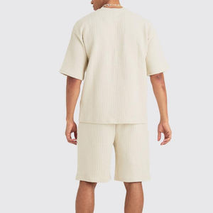 Ensemble estival élégant pour homme, conçu pour le quotidien, comprenant un ensemble de survêtement léger pour homme, vêtements d'été pour homme, ensemble 2 pièces. - Product Image 4