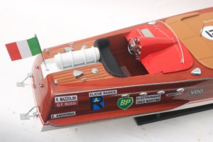 SUPER RIVA ZOOM - Modèle de bateau rapide italien en bois fait main, style nautique, technique de peinture GIA NHIEN CO. LTD SB5912P - Product Image 5