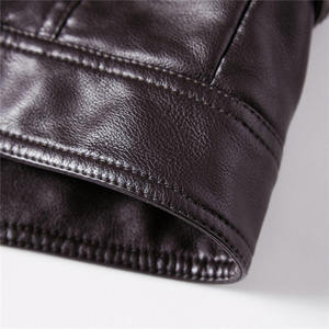 Blouson de moto personnalisé en similicuir noir pour homme, col montant, passepoil, poches zippées, vente en gros, marque privée, pour acheteurs américains - Product Image 4
