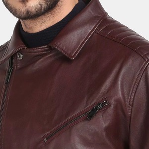 Blouson Bomber Homme en Cuir Véritable Noir, Coupe Slim, Hiver, Logo Brodé sur le Devant, Fermeture Éclair, Style Moto Biker, Bordure Marron - Product Image 2