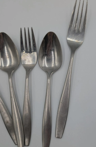 Prix ​​tentatif : Cuillère en acier miroir, design de luxe, pour usage domestique, hôtelier et repas, fabrication artisanale, vente en gros - Product Image 6