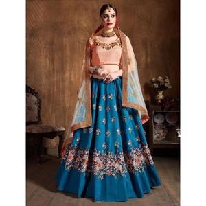 Astonishing Teal Blue Thread Work Boda de seda cruda Lehenga Choli - Product Image 1