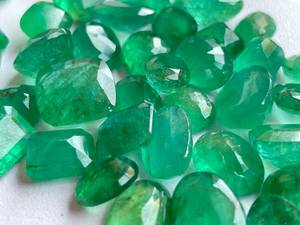 Paquete de Gemas de Esmeralda Natural, Piedras Sueltas Facetadas de Berilo Verde Surtidas para Diseñadores de Joyas - Product Image 2