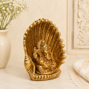 Sculpture de Ganesha assis en laiton avec Shankh, design Art Déco créatif, article de luxe spirituel pour le festival Diwali, cadeau de pendaison de crémaillère, Pooja - Product Image 5