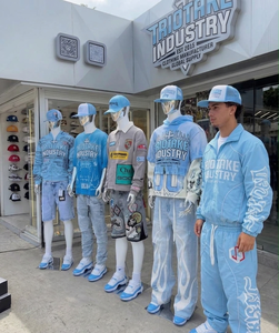 Colección de ropa urbana azul claro personalizada de TRIOTAKE INDUSTRY al por mayor OEM 2026: sudaderas con capucha, chaquetas, chándales y pantalones cortos - Product Image 2