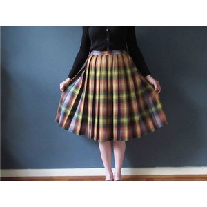 Jupe kilt vintage faite à la main en pure laine vierge plissée à carreaux Royal Stewart pour femmes - Product Image 5