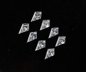 Pendientes de Diamantes Blancos Cultivados en Laboratorio con Corte Kite de 5.0x3.0mm, Certificados por IGI, Color D, para la Elaboración de Joyería - Product Image 5