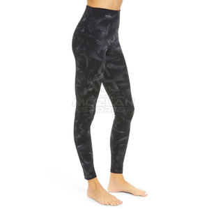 Leggings de Mujer de Talla Grande con Diseño Personalizado, Leggings de Mujer Hechos de Poliéster, Leggings de Mujer de Estilo Único - Product Image 4