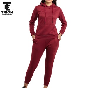 Fabrication de survêtements sur mesure de haute qualité, ensembles de jogging, pulls oversize pour femmes, survêtements respirants pour femmes avec OEM - Product Image 1