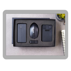 Set de Regalo Electrónico Personalizado Liviya Estilo Ejecutivo: Mouse Inalámbrico Metálico, Batería Externa, Memoria USB, Soporte para Móvil, Promocional - Product Image 1