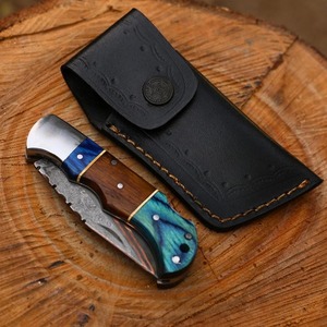Navaja de bolsillo plegable hecha a mano con hoja de acero de Damasco y cobre, punta de cuchillo tipo Drop Point de 6.5 pulgadas, mango de madera con funda de cuero, cuchillo para exteriores. - Product Image 5