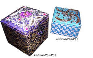Handmade Rectangular Silk Embroidered Eco-friendly Purse Flower Pattern Purple Gold Textile Home Decoration Accessory GIFT - Product Image 5