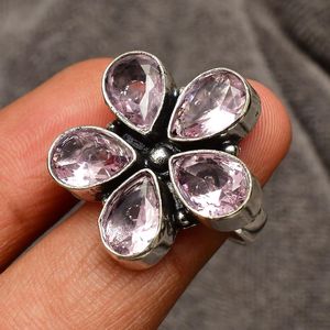 Anillo de Flor de Kunzita Rosa Hecho a Mano en Plata de Ley 925, Joyería con Piedras Preciosas, Anillo de Piedra Rosa Natural para Mujer, Regalo - Product Image 6