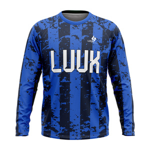 เสื้อยืดออกกำลังกายผู้ชายแขนยาว ระบายอากาศ ป้องกันแบคทีเรีย เป็นมิตรกับสิ่งแวดล้อม แห้งเร็ว พิมพ์ลายแบบรีดร้อน คอกลม ทรงเข้ารูป - Product Image 1