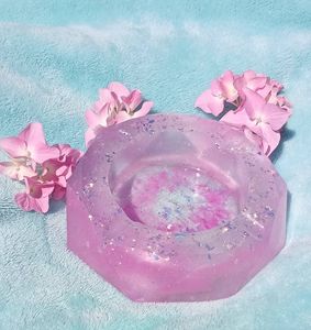 Custom Decorative Resin Ashtray With Elegant Artistic Finish For Luxury Home Office And Smoking Lounge Use - Product Image 5
